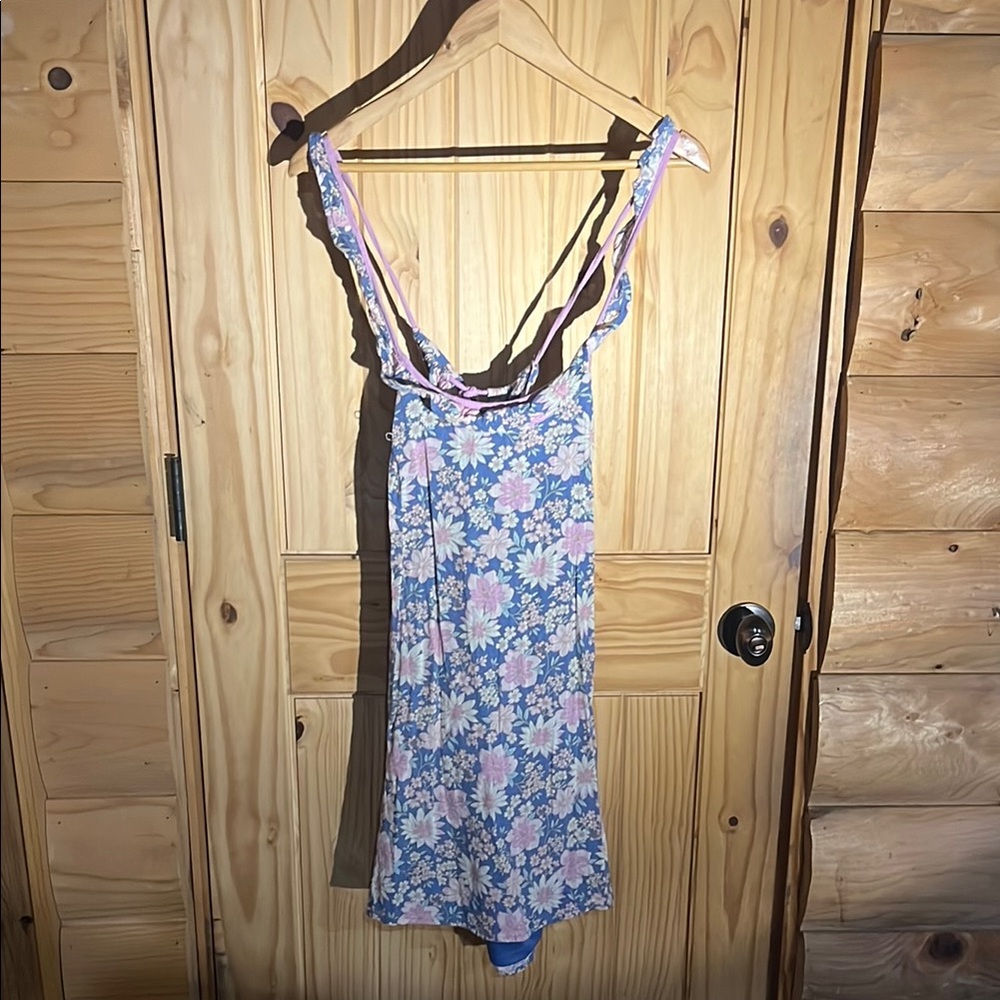 American Eagle Outfitters Floral Print Women's Cross Back Low Back Mini Dress